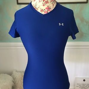 COPY - Women’s Under Armour Fitted Shirt Size Sma…